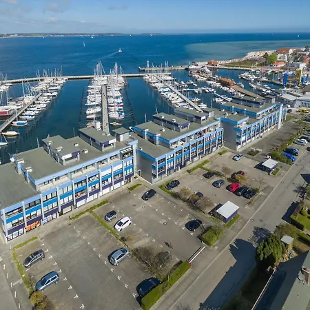 Boern Brn Ankerplatz * Laboe